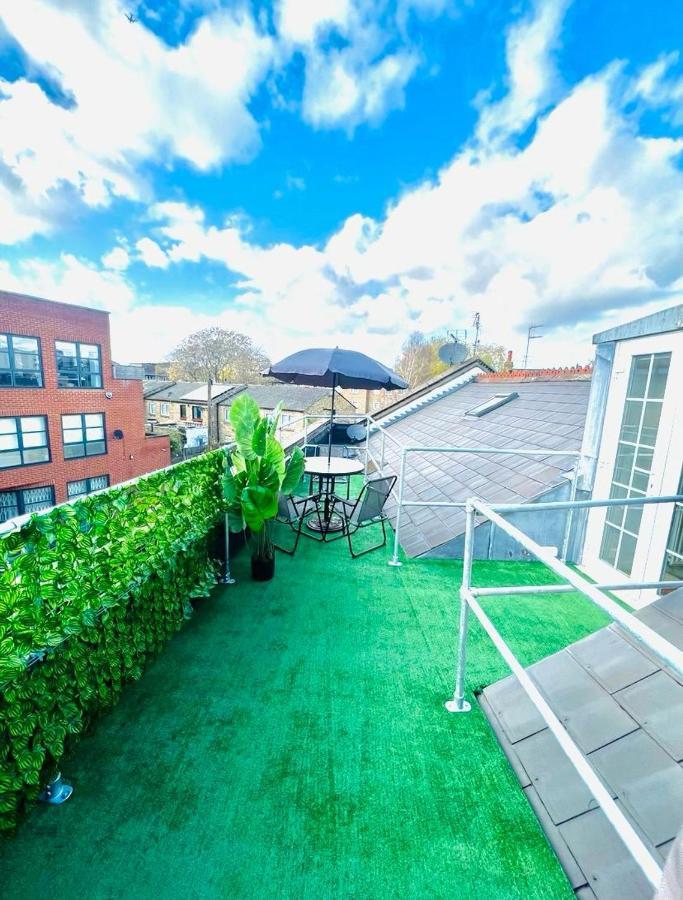 The Vista Apartment Лондон Экстерьер фото